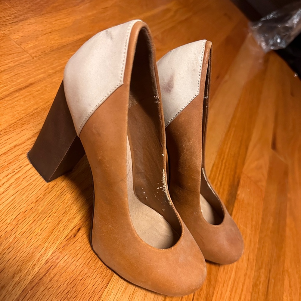 Aldo Genuine Tan And Cream Leather Women's Heels - image 1